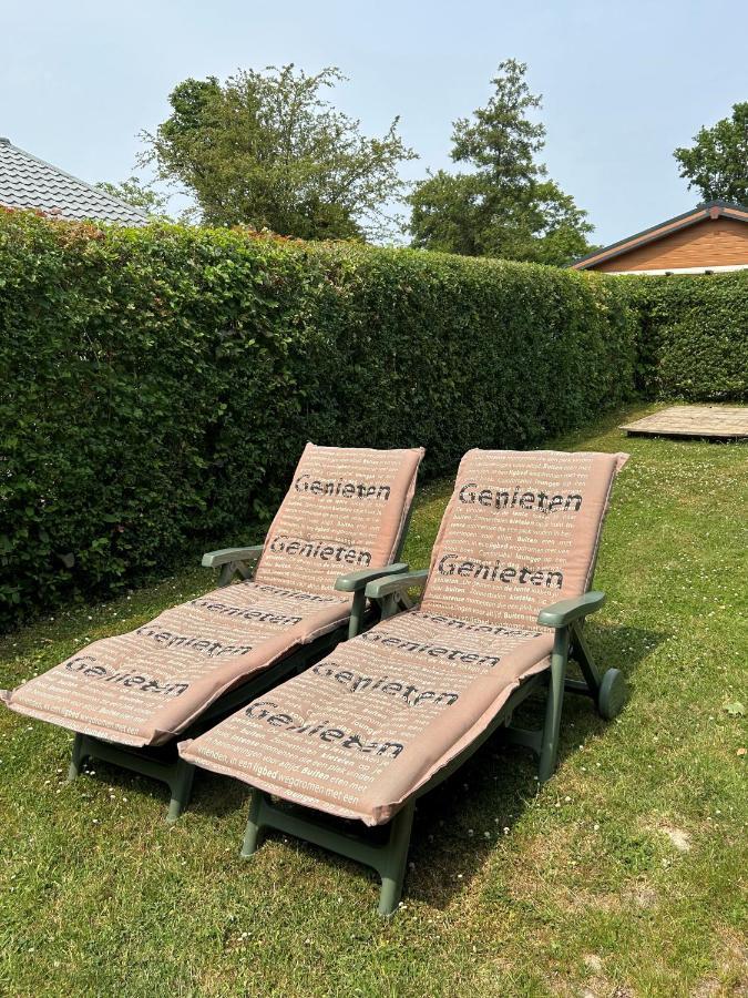 Oosterschelde Lodge Met Veel Privacy En Dicht Bij Het Water Scherpenisse ภายนอก รูปภาพ